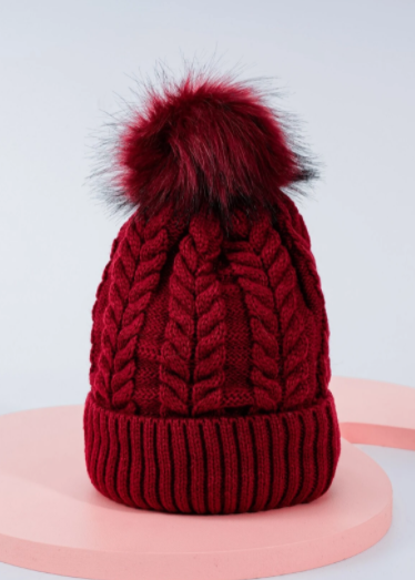 Gorro con diseño de pompón corinto sc2108291402115941